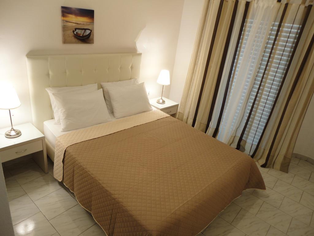 Mirto Beach Hotel & Restaurant Паралия Враху Екстериор снимка
