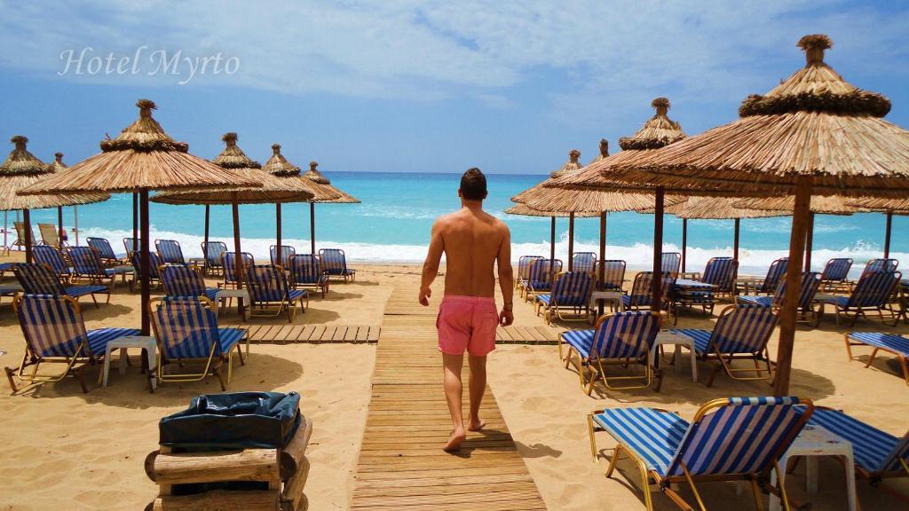 Mirto Beach Hotel & Restaurant Паралия Враху Екстериор снимка